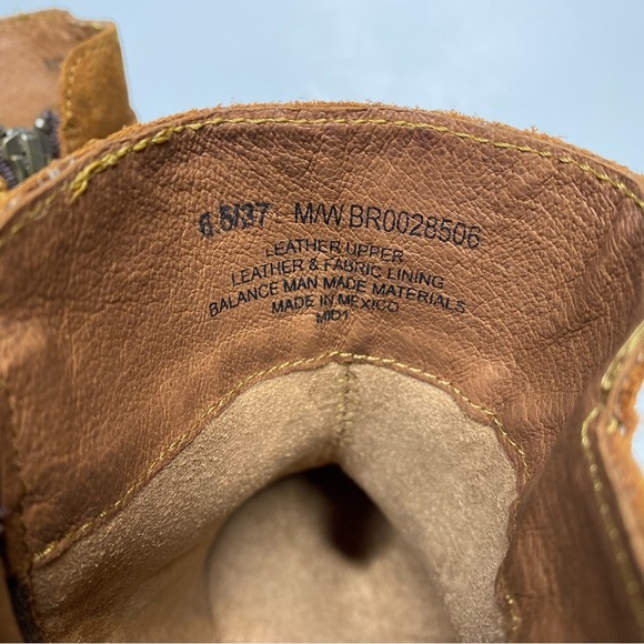 New! Born Morocco Brown Distressed Suede Bootie 6 1/2 - Picture 11 of 14